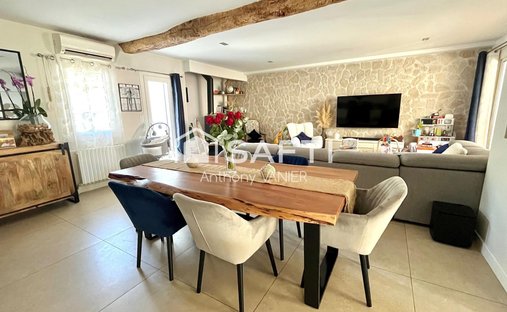 House in Sud, La Gaude, France 1