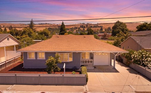 House in Hayward, California, United States 1