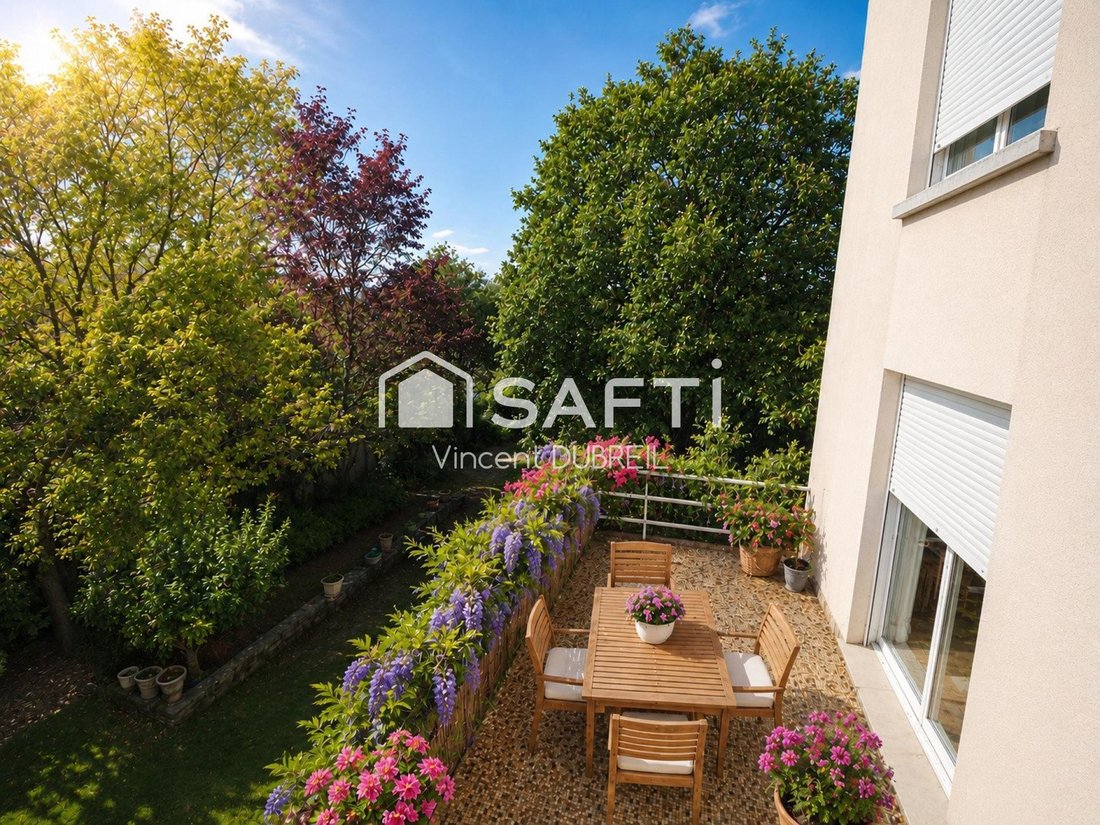 House in Saint-Sebastien-sur-Loire, Pays de la Loire, France 2 - 18455207
