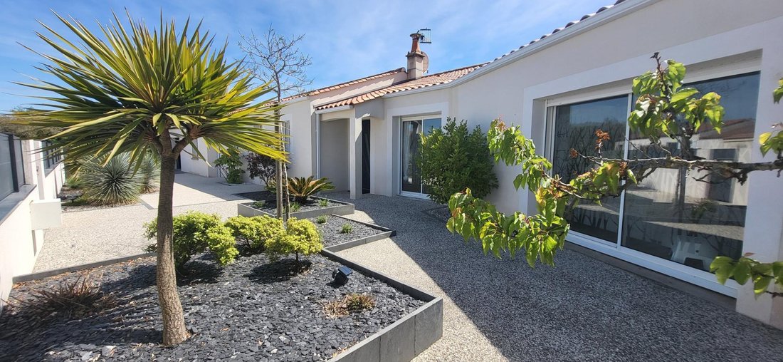 House in Longeville-sur-Mer, Pays de la Loire, France 1 - 18547266