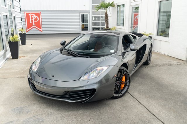 Coupe in Bellevue, WA, United States 3 - 18531593