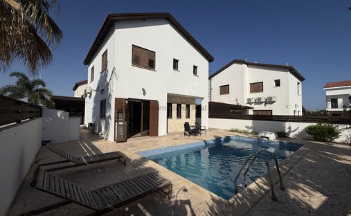 House in Pyla, Larnaca, Cyprus 1