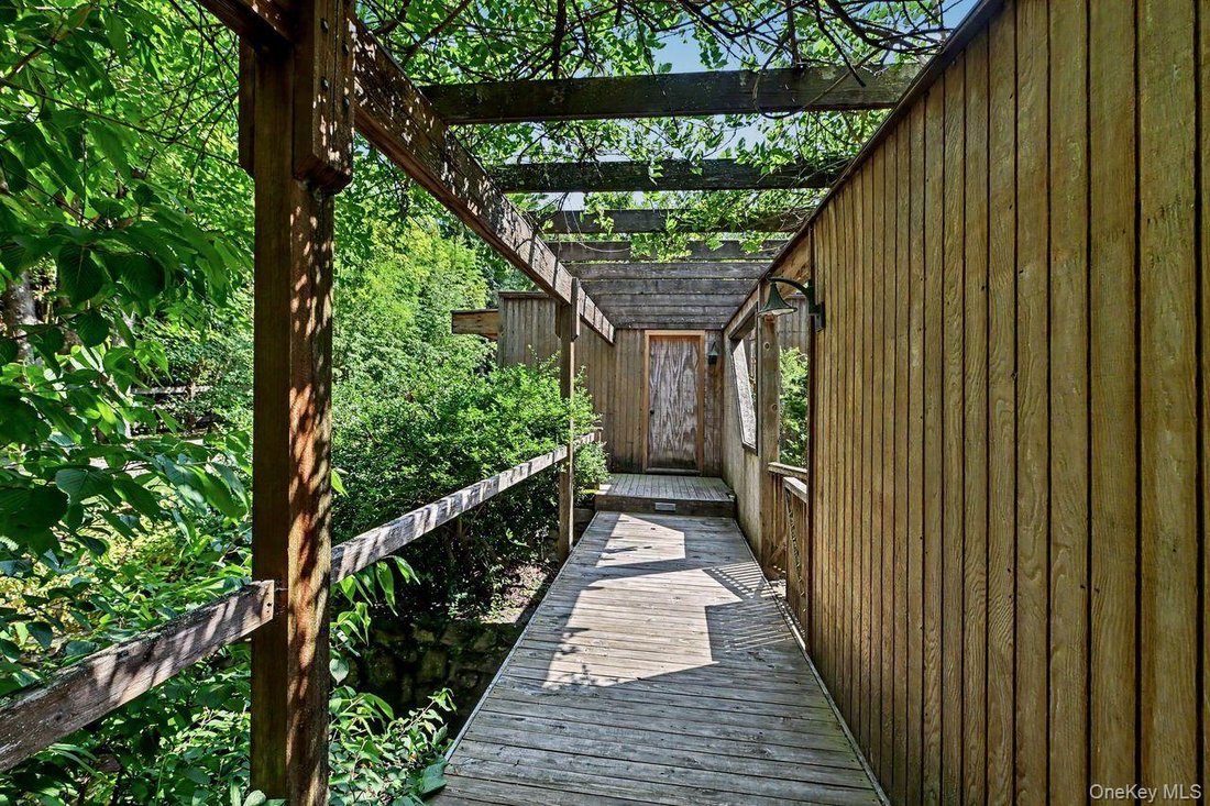 House in Brewster, New York, United States 3 - 18546672