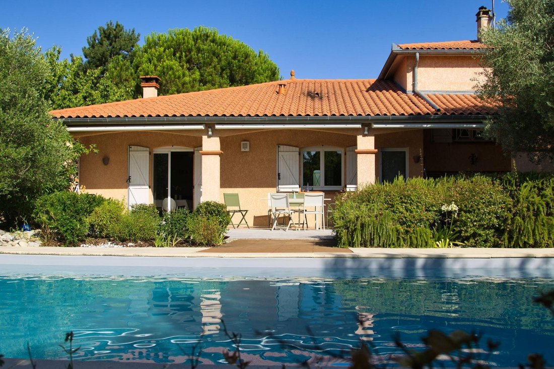 House in Rouffiac-Tolosan, Occitania, France 1 - 18547230