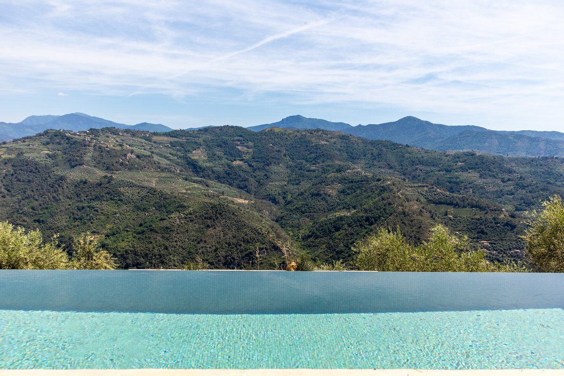 Villa in Dolceacqua, Liguria, Italy 1 - 18547151