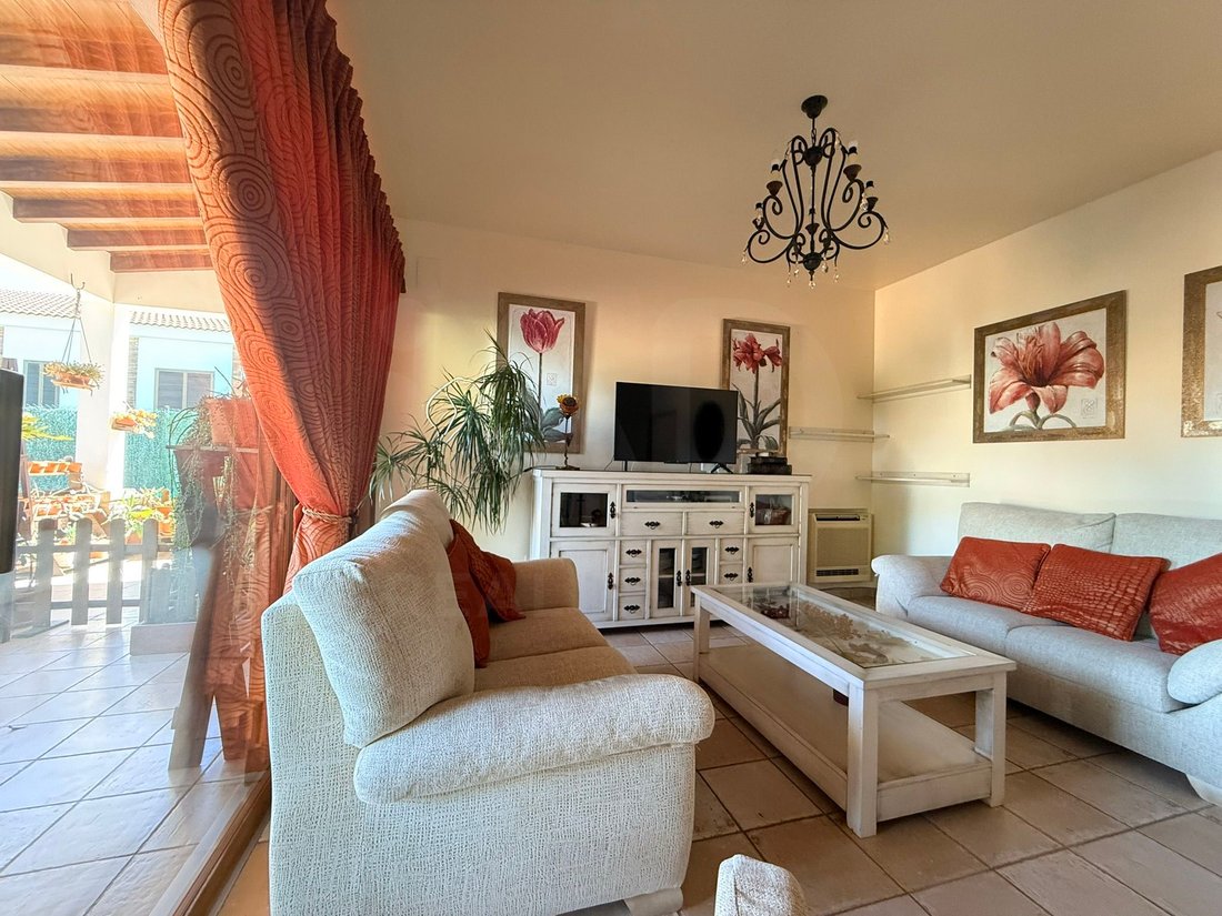 Chalet in Lepe, Andalusia, Spain 3 - 17630452