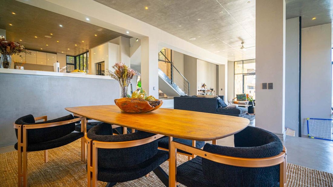 House in Broadacres, Gauteng, South Africa 3 - 18546991