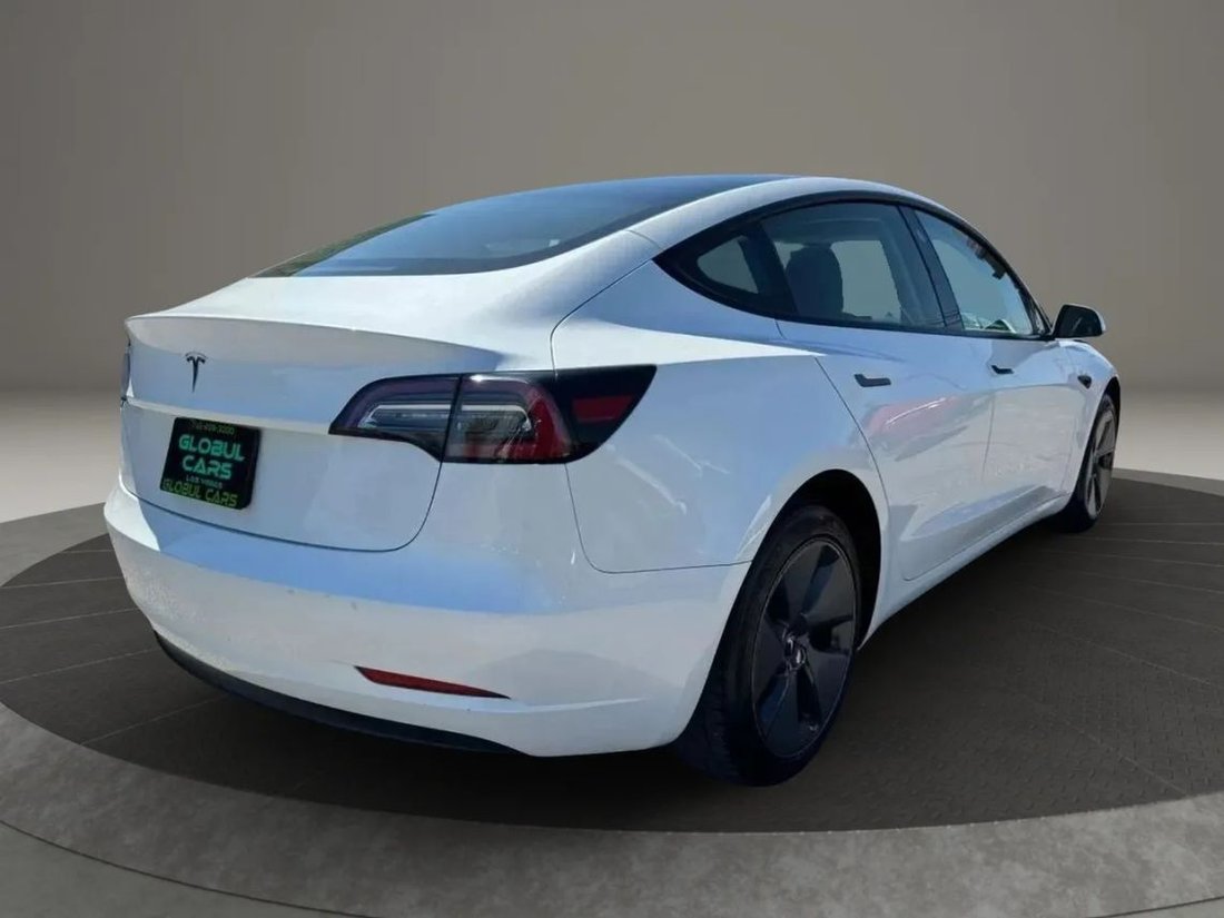 Sedan in Las Vegas, NV, United States 5 - 17871279