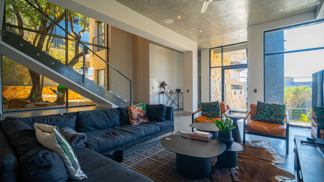 House in Broadacres, Gauteng, South Africa 2 - 18546991