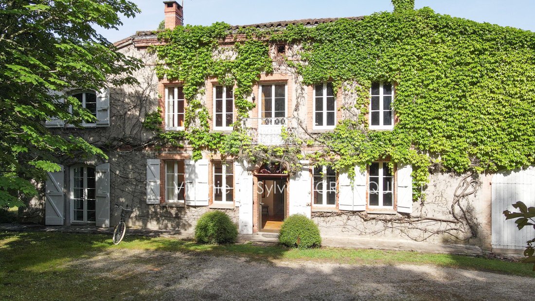 Villa in Montastruc-la-Conseillere, Occitania, France 1 - 18546931