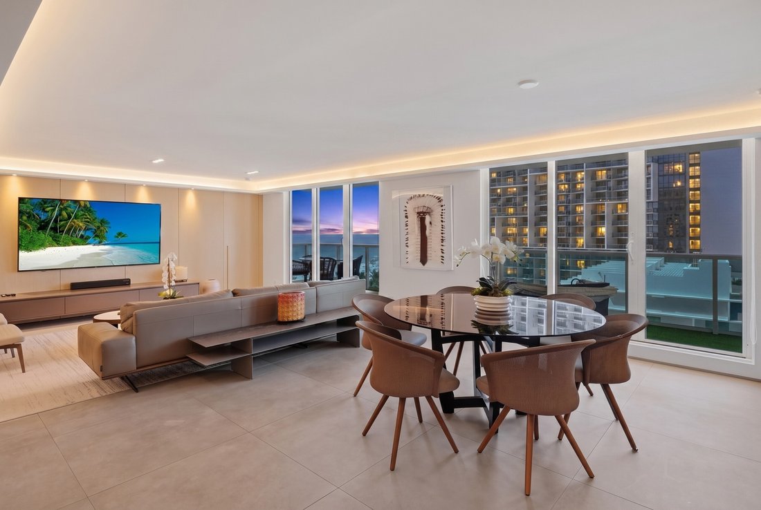 Condo in Miami Beach, Florida, United States 4 - 18547175