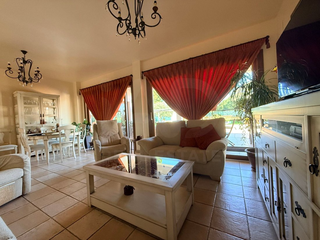 Chalet in Lepe, Andalusia, Spain 1 - 17630452