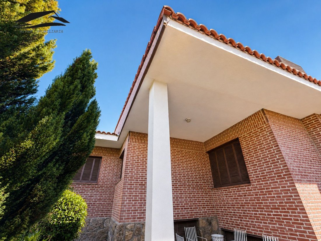 Chalet in Santa Marta de Tormes, Castile and Leon, Spain 5 - 18547033