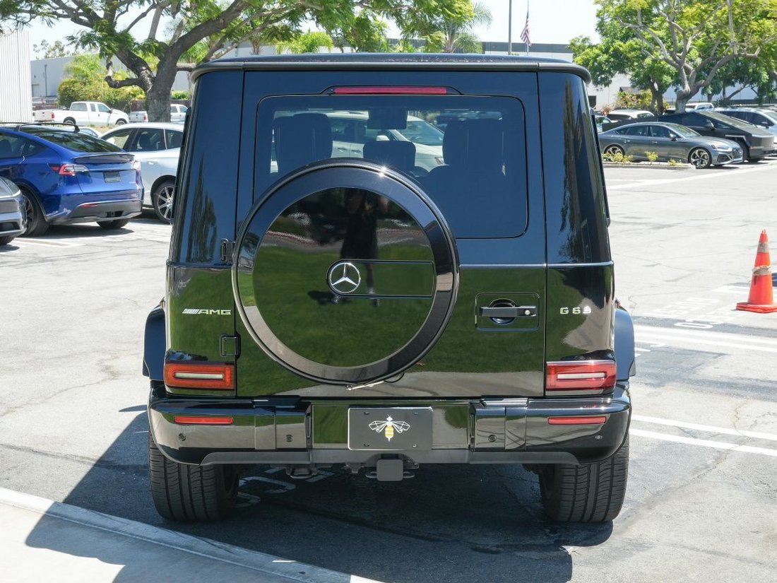 Suv in Costa Mesa, CA, United States 4 - 18529723