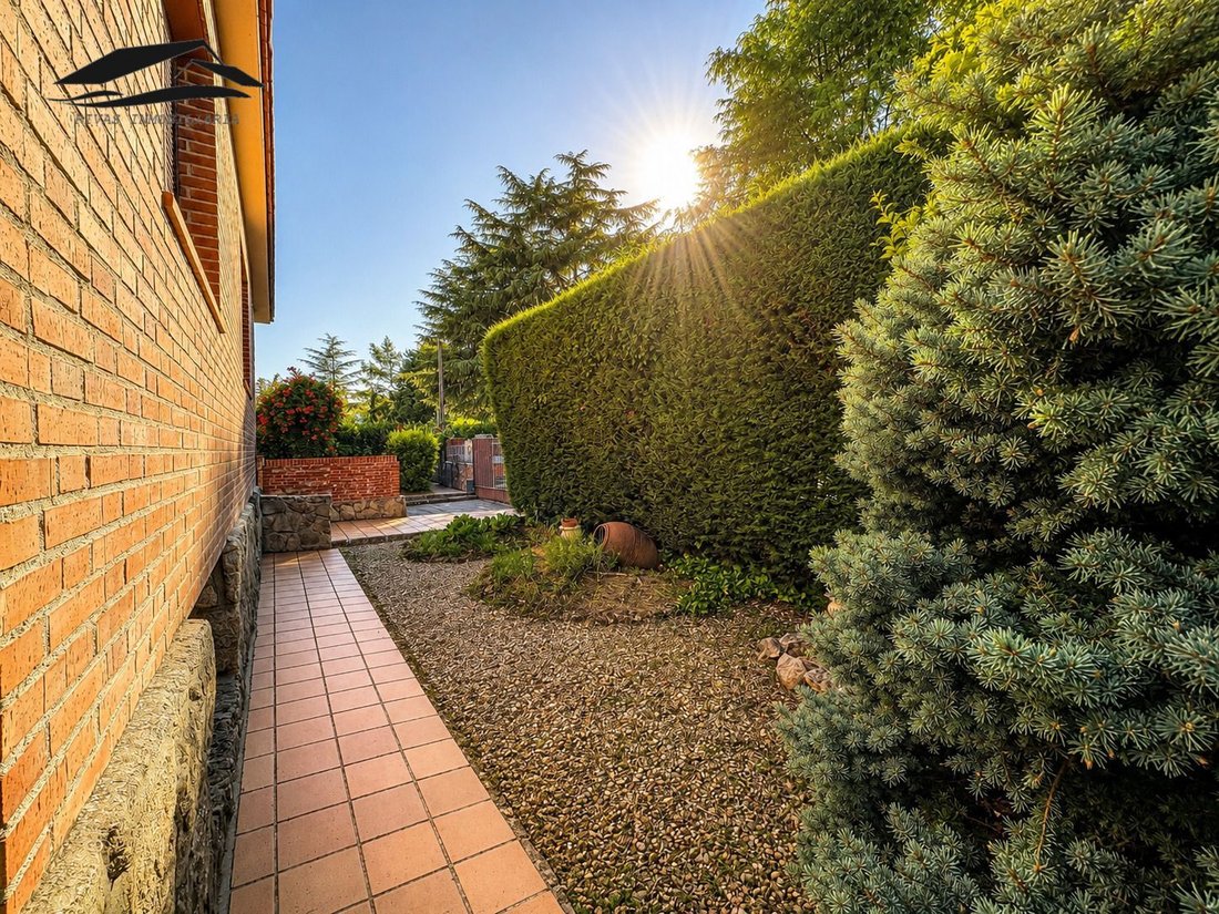 Chalet in Santa Marta de Tormes, Castile and Leon, Spain 4 - 18547033