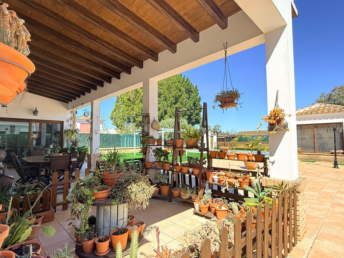 Chalet in Lepe, Andalusia, Spain 5 - 17630452