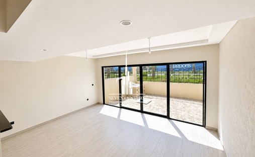 Townhouse in Al Hebiah 5, Al Hebiah, Dubai 1