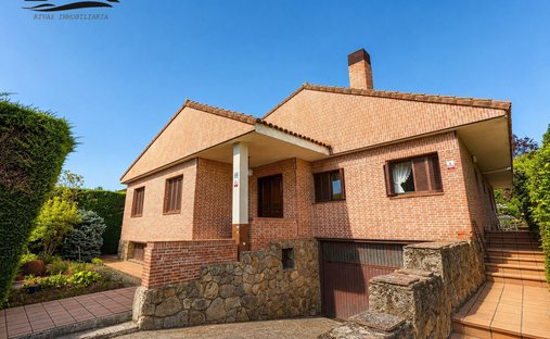 Chalet en Santa Marta de Tormes, Castilla y León, España 1