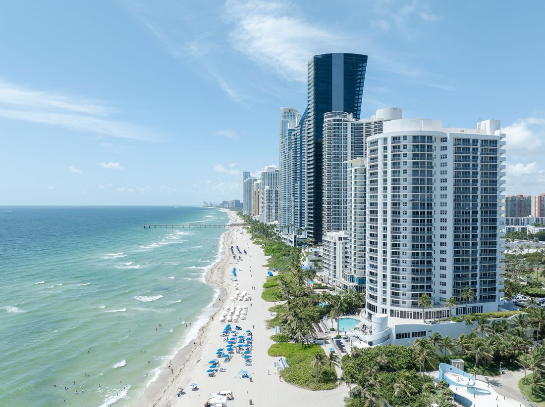 Appartement à Golden Beach, Floride, États-Unis 1 - 18547102