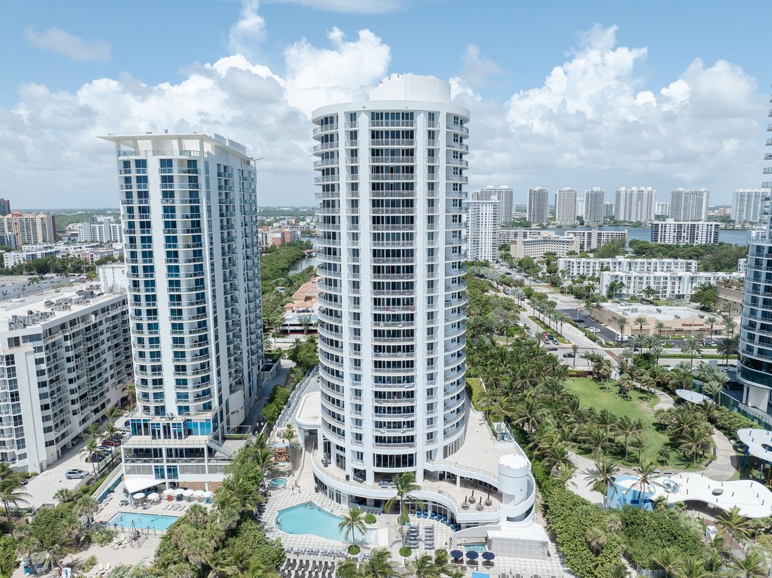 Appartement à Golden Beach, Floride, États-Unis 2 - 18547102