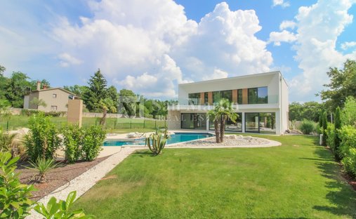 House in Porec, Istria County, Croatia 1