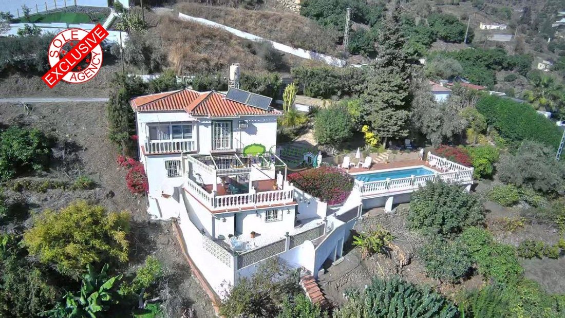Casa di campagna a Torrox, Andalusia, Spagna 1 - 18547039