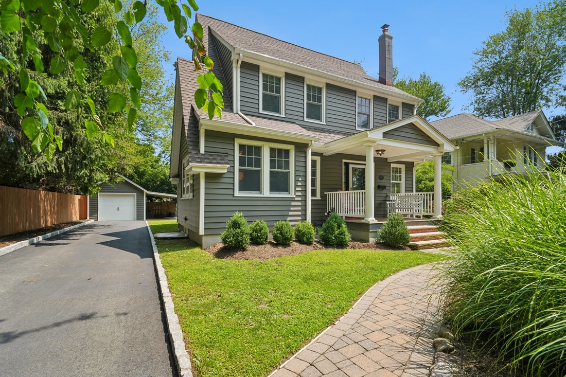 Harrington Park, New Jersey, United States 3 - 18547167