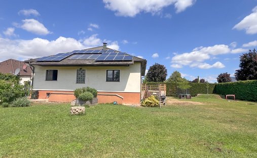 Casa en Strasshof an der Nordbahn, Baja Austria, Austria 1