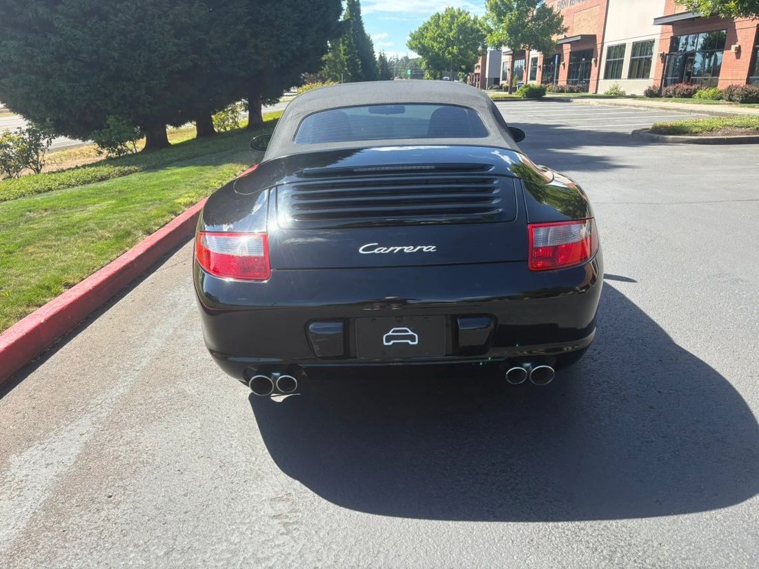 Cabriolet in Hillsboro, OR, United States 4 - 18546875