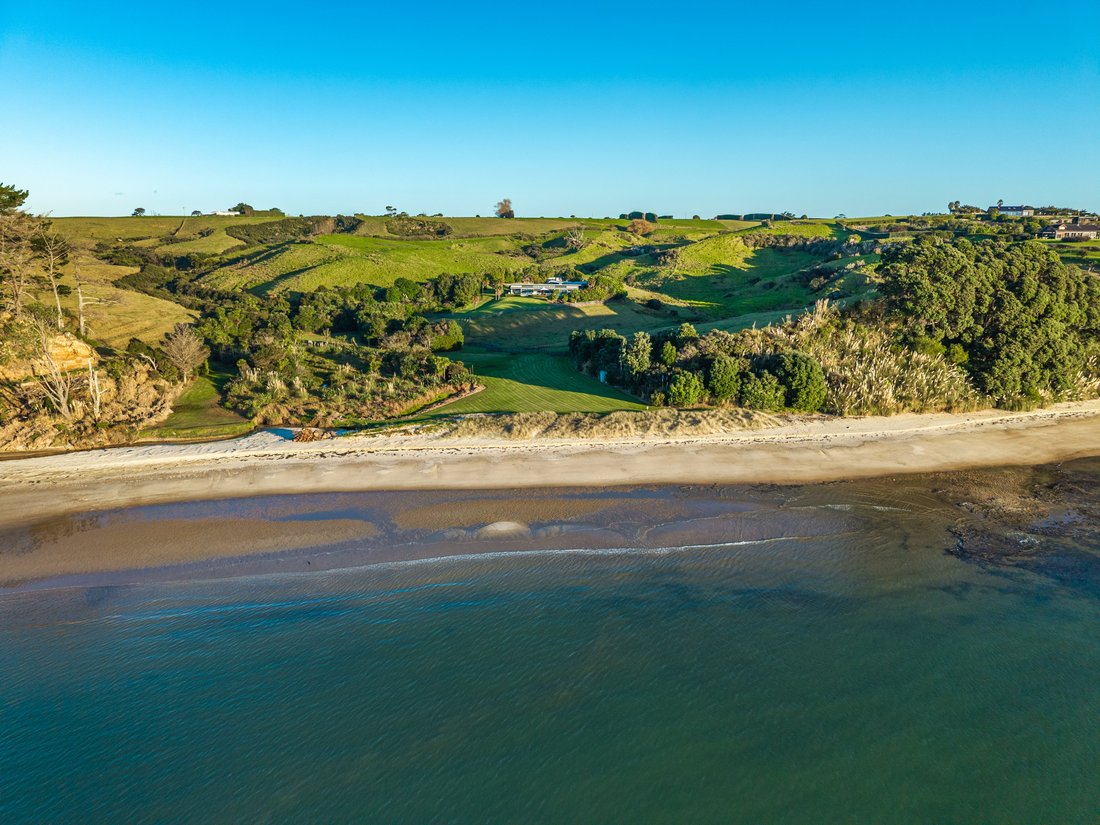 Manukau Heads, Auckland, New Zealand 4 - 18547079