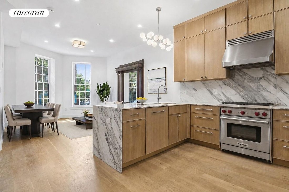 Condo in New York, New York, United States 2 - 18002280