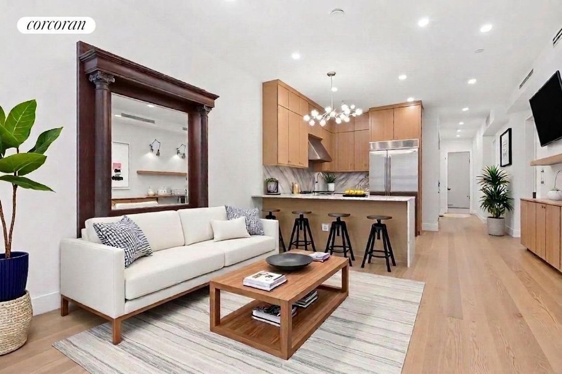 Condo in New York, New York, United States 1 - 18002280
