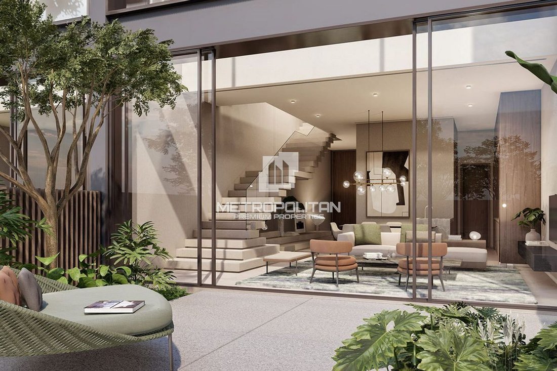Townhouse in Ras Al Khor Industrial Area, Dubai, United Arab Emirates 5 - 18546908