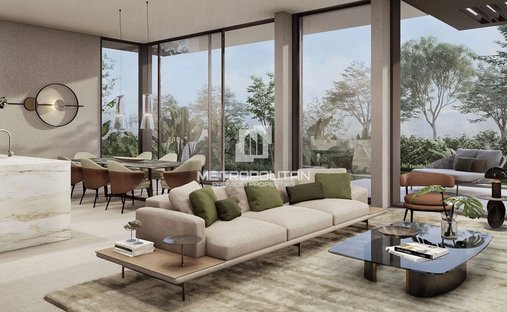 Townhouse in Ras Al Khor Industrial Area, Dubai, United Arab Emirates 1