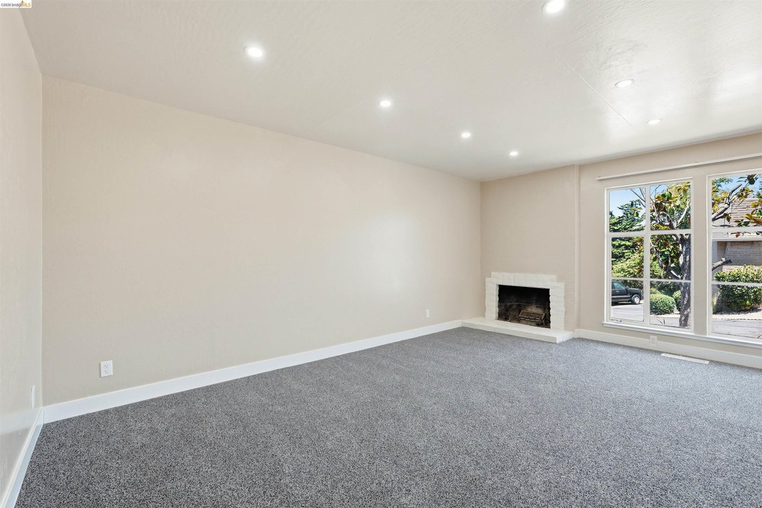 Townhouse in El Sobrante, California, United States 4 - 18547196