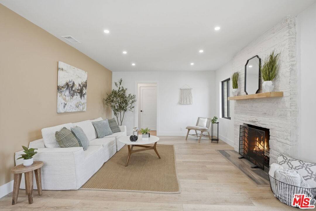 House in Los Angeles, California, United States 4 - 18547309