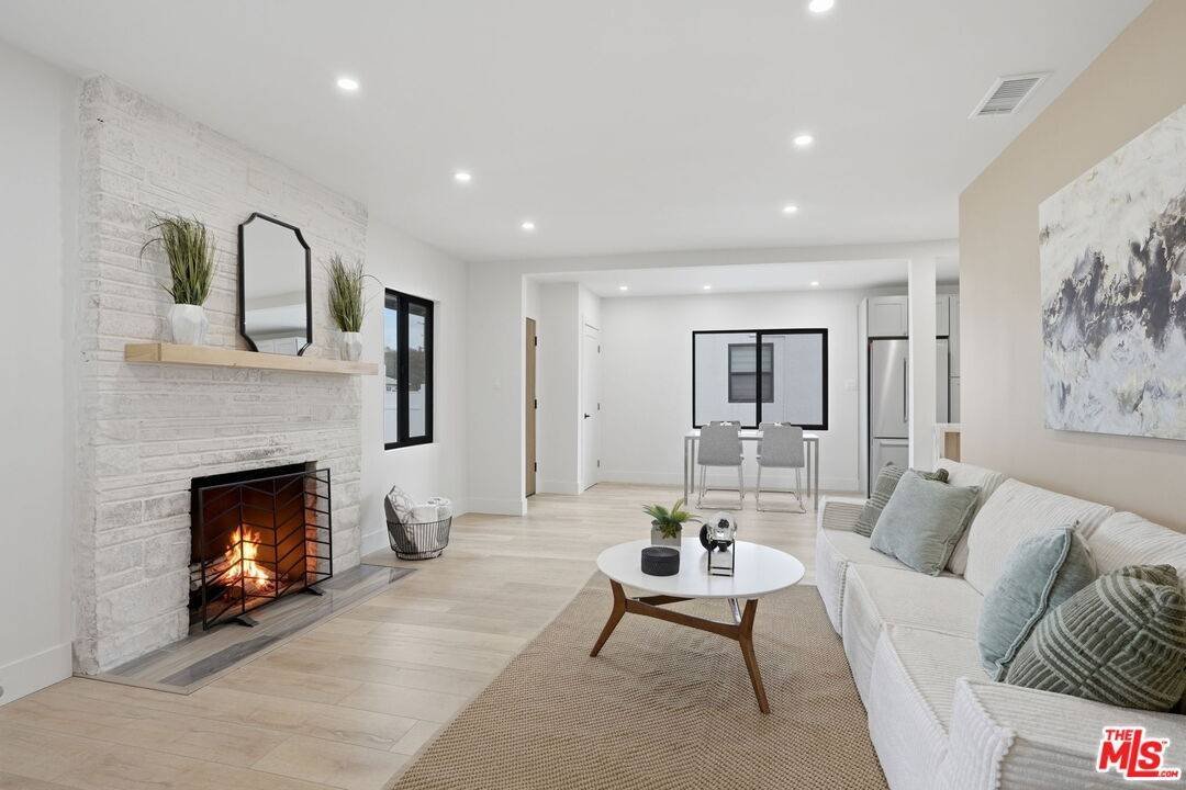 House in Los Angeles, California, United States 3 - 18547309