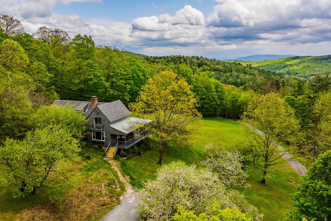 House in Strafford, Vermont, United States 2 - 18027988