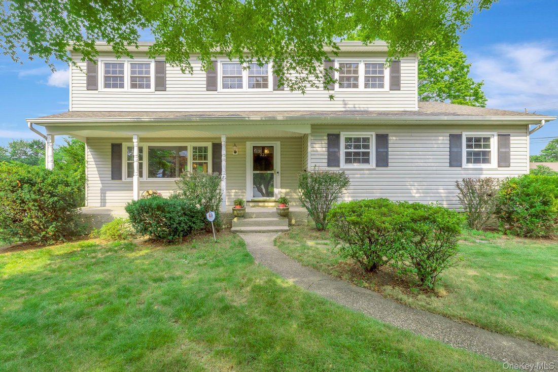 House in Saint James, New York, United States 2 - 18547210
