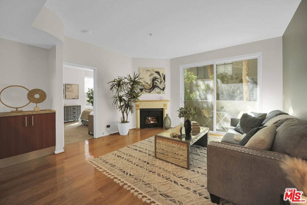 Apartment in Los Angeles, California, United States 1 - 18547316