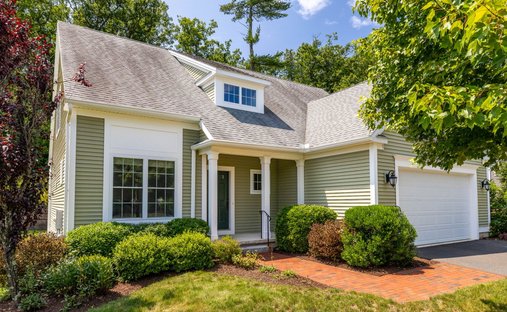House in Simsbury, Connecticut, United States 1