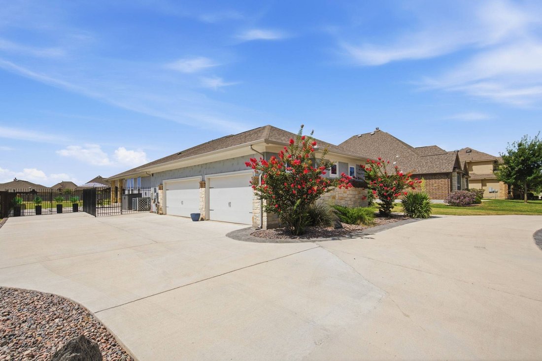 House in Fair Oaks Ranch, Texas, United States 3 - 18547343
