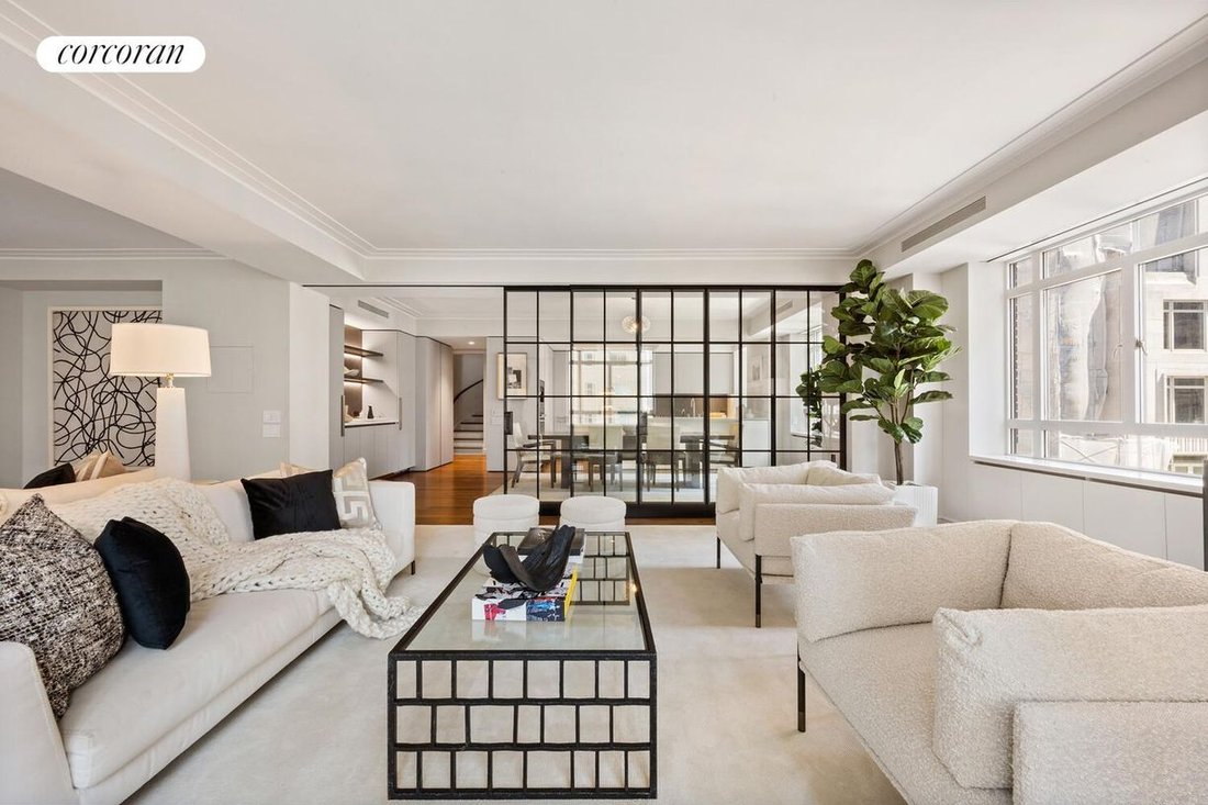 Condo in New York, New York, United States 3 - 17966822