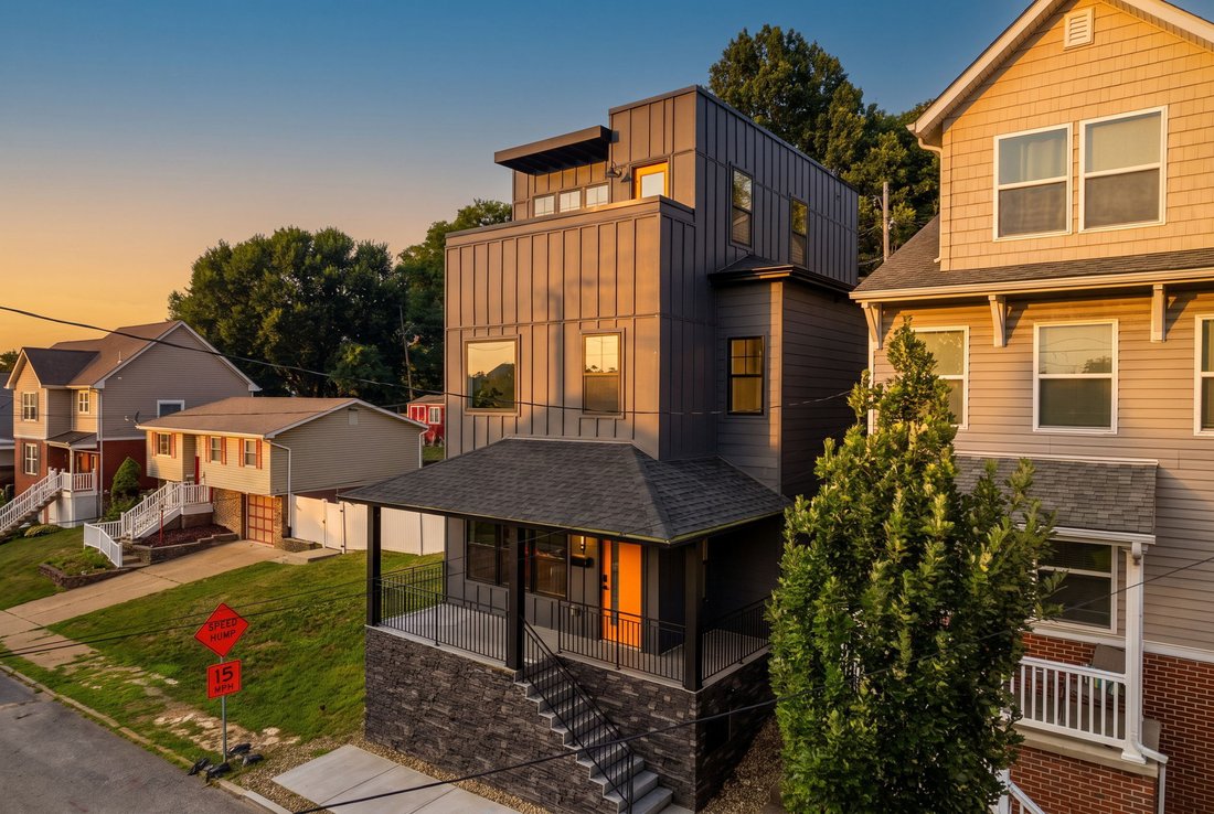 House in Pittsburgh, Pennsylvania, United States 1 - 18547375