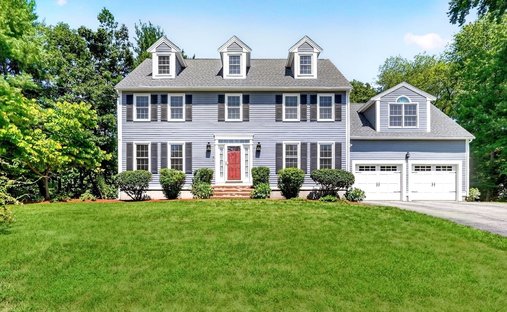 House in Walpole, Massachusetts, United States 1