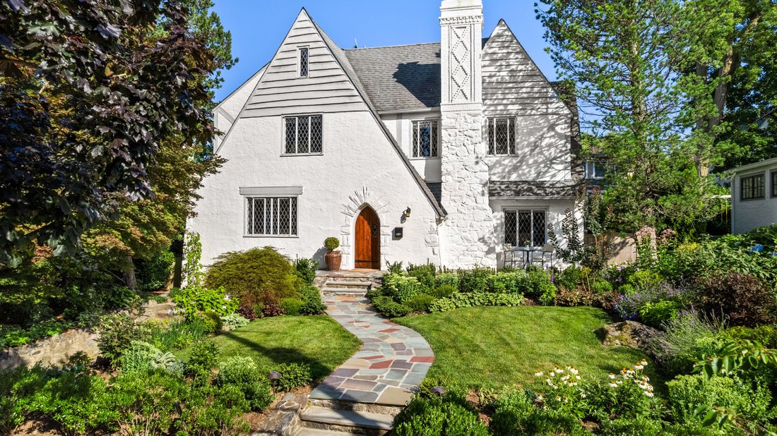 House in Larchmont, New York, United States 1 - 18547208