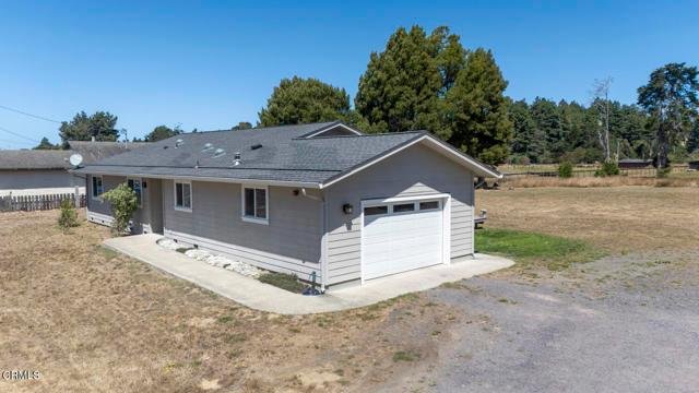 House in Fort Bragg, California, United States 2 - 18536853