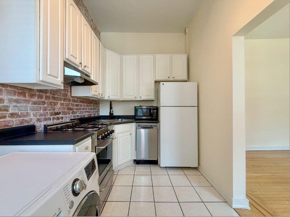 Condo in Hoboken, New Jersey, United States 5 - 18547412