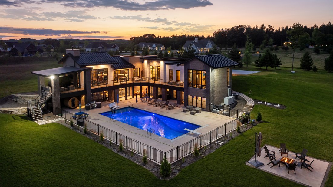 House in Slinger, Wisconsin, United States 1 - 18129833