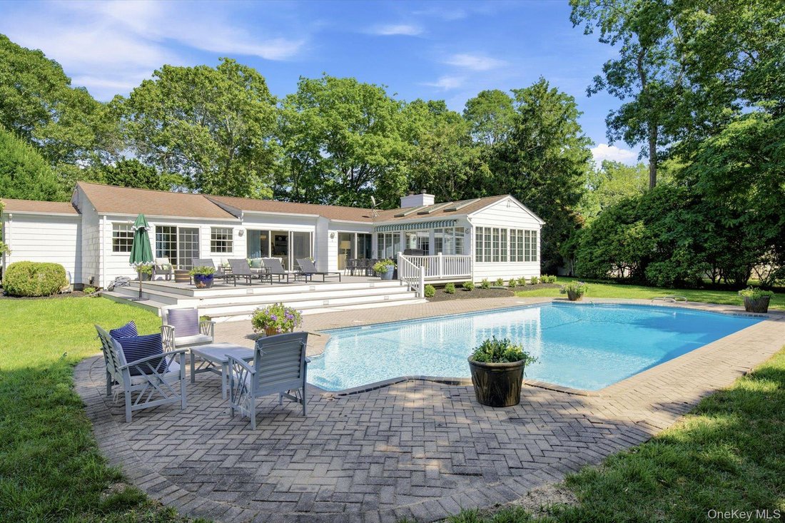 House in Quogue, New York, United States 1 - 18547705